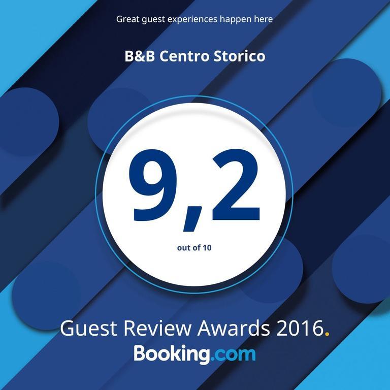 Centro Storico Suites Джовинаццо Экстерьер фото